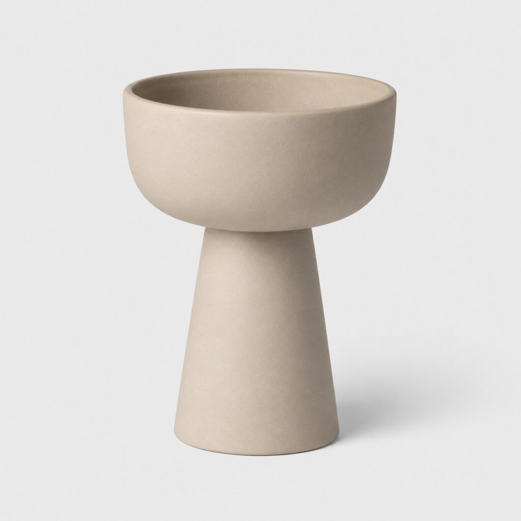 Cache-pot sur pied